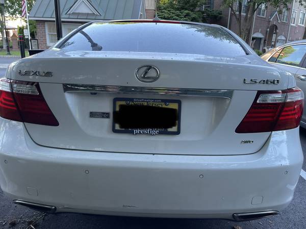 Great condition - runs great - luxury Lexus LS 460 for sale in West New York, NJ – photo 16