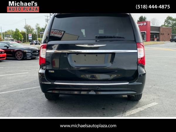 2014 Chrysler Town & Country Touring - cars & trucks - by dealer -... for sale in east greenbush, NY – photo 5