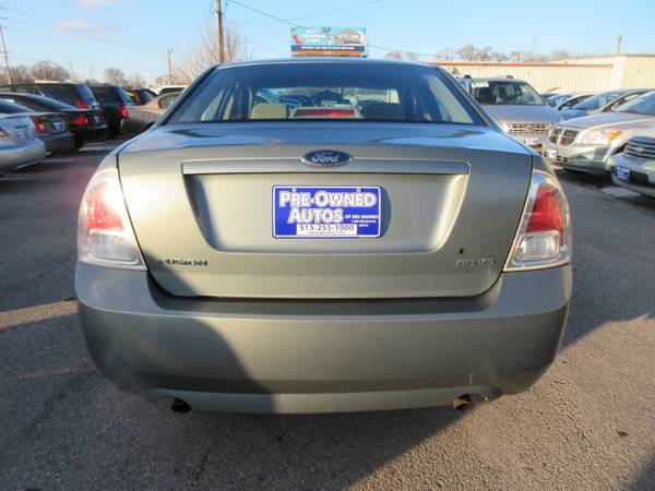 2006 Ford Fusion SE Sedan - Automatic - Wheels - V6 - Low Miles for sale in Des Moines, IA – photo 7