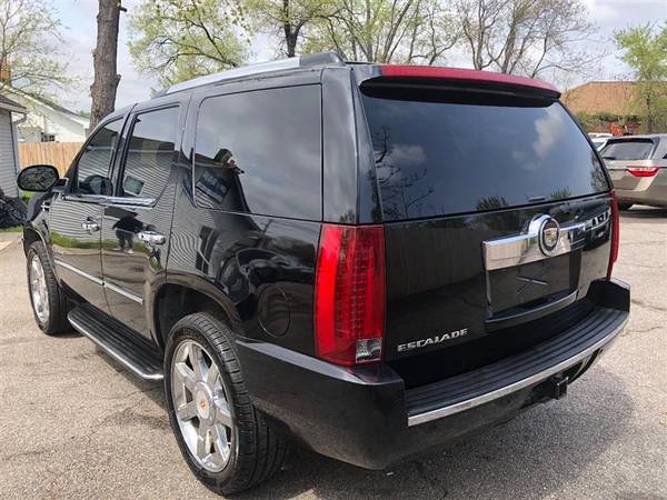 2007 CADILLAC ESCALADE 1500 1/2 ton - - by dealer for sale in Woodbridge, District Of Columbia – photo 3