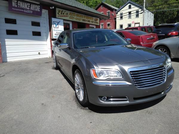 2011 Chrysler 300 4dr sdn Limited - cars & trucks - by dealer -... for sale in Troy, NY – photo 3