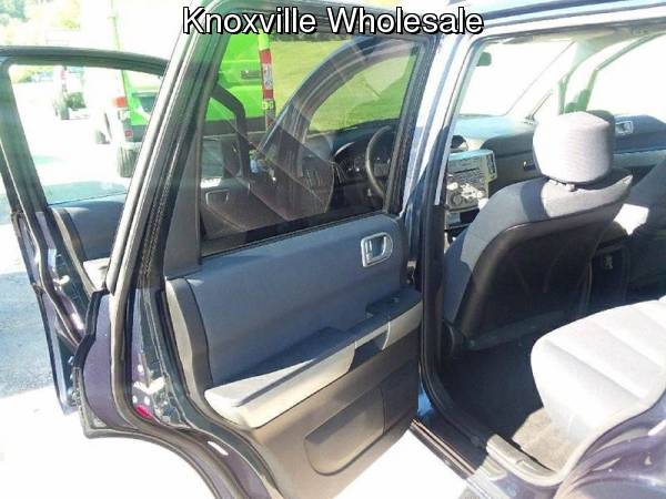 2004 Mitsubishi Endeavor LS AWD 4dr SUV for sale in Knoxville, TN – photo 14
