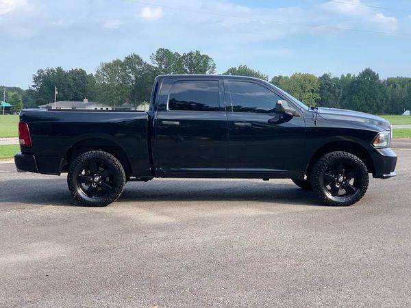2014 RAM Ram Pickup 1500 Express 4x4 4dr Crew Cab 5.5 ft. SB Pickup for sale in Des Arc, AR – photo 8
