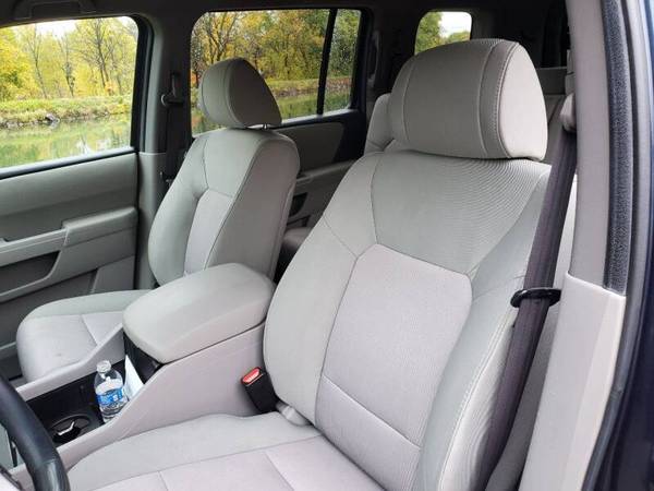 2011 Honda Pilot EX, AWD, 3RD Row Seating, 1-Owner NO Accindts -... for sale in Spencerport, NY – photo 18