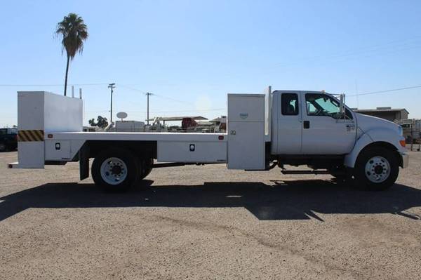 2015 Ford F-650 Super Duty 4X2 4dr SuperCab 179 281 in. WB Flatbed for sale in Kingsburg, CA – photo 3