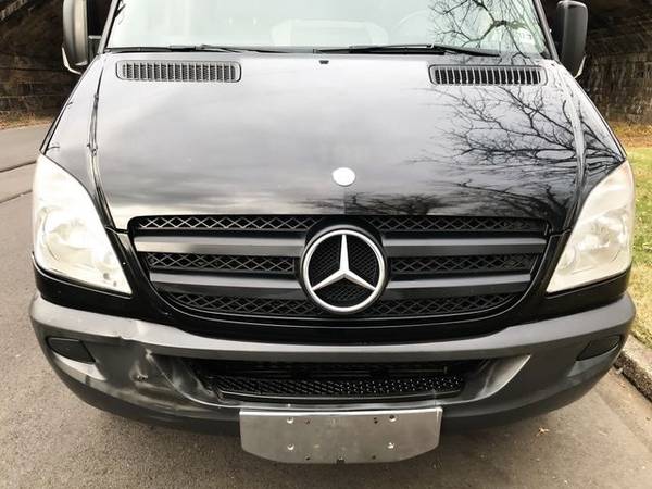 2013 Mercedes-Benz Sprinter 2500 Passenger - Financing Available! -... for sale in Morrisville, PA – photo 9