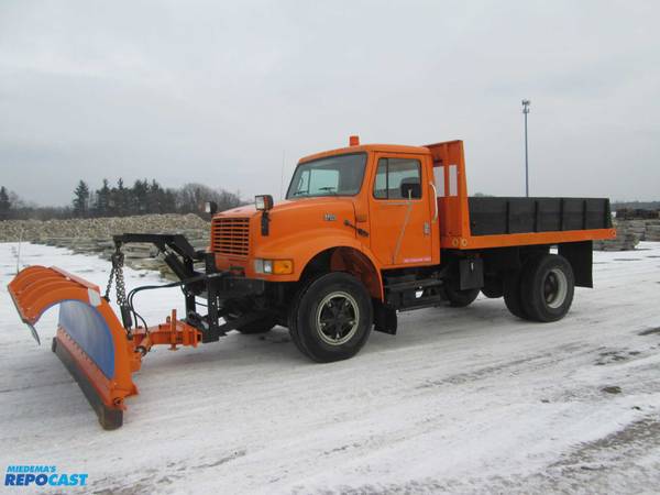1996 International 4900 Dump Truck (0208) - - by for sale in Ortonville, MI