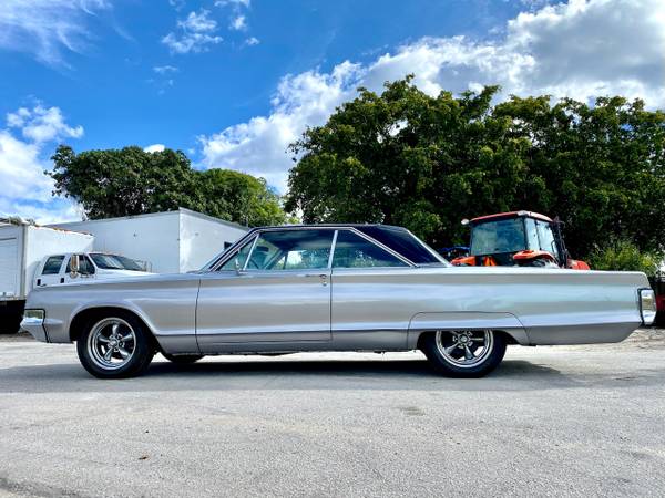 1965 Chrysler 300 Base - - by dealer - vehicle for sale in Delray Beach, FL – photo 6