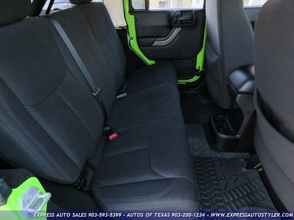 2013 JEEP WRANGLER UNLIMITED/4X4/CLEAN CARFAX/ BLUETOOTH/WE... for sale in Tyler, TX – photo 18