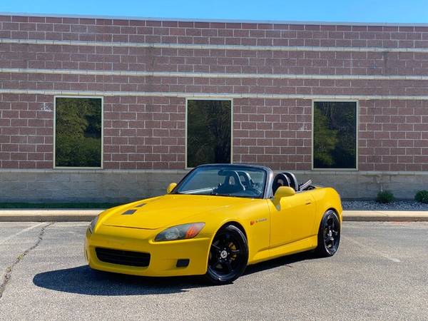 2001 Honda S2000: DESIRABLE 6 Spd Manual LOW Miles SUPER SHAR for sale in Madison, WI – photo 2