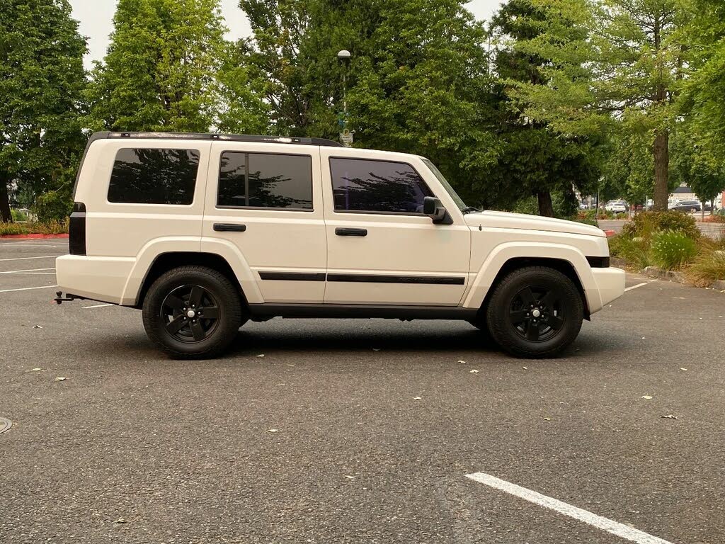 2006 Jeep Commander Base 4WD for sale in Portland, OR – photo 7