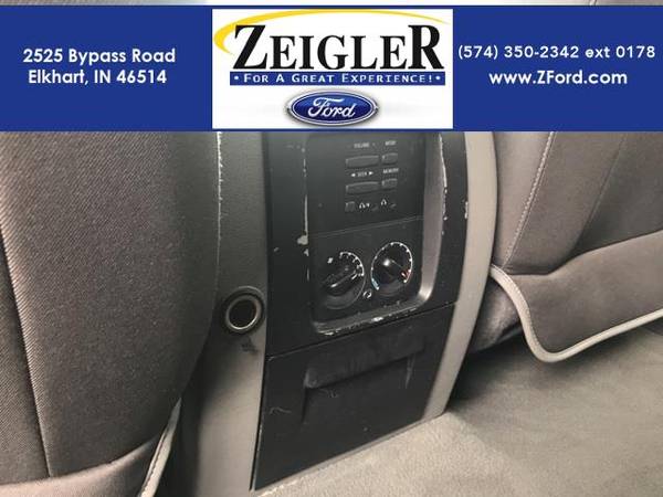 2004 Ford Expedition SUV XLT (Silver Birch Clearcoat Metallic) for sale in Elkhart, IN – photo 22