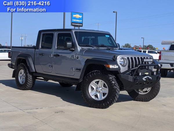 2020 Jeep Gladiator Sport S - cars & trucks - by dealer - vehicle... for sale in North Floresville, TX – photo 2