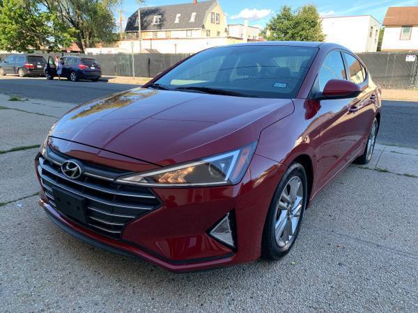 2020 Hyundai Elantra SEL 16K miles Red/Blk Clean Title Under for sale in Baldwin, NY – photo 2