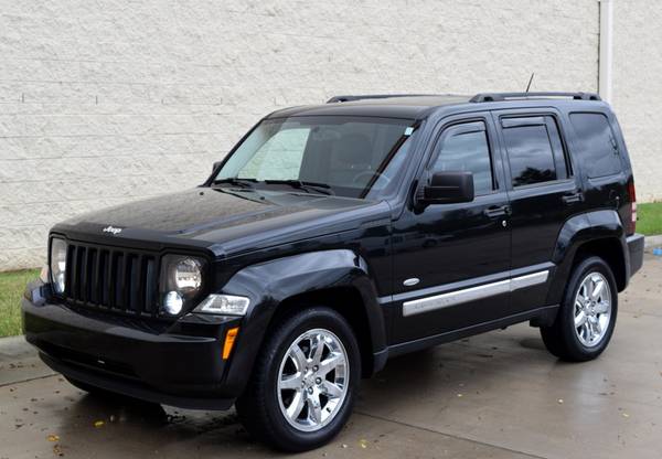 Black 2012 Jeep Liberty Latitude - V6 4x4 - Black Leather - 95k... for sale in Raleigh, NC