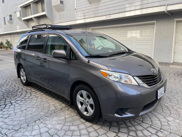 2013 Toyota Sienna LE V6 120KMI ONE OWNER SUPER CLEAN EXCE COND 4 for sale in Fountain Valley, CA – photo 18