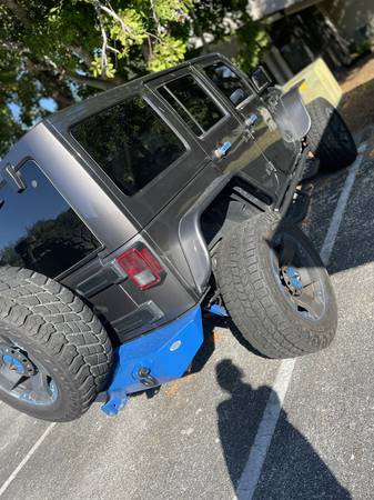 2017 Jeep Wrangler Sahara Unlimited 4x4 for sale in Bradenton, FL – photo 2