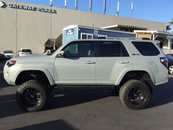 *PERFECTION!* SUPER LIFTED 2017 TOYOTA 4RUNNER TRD PRO - cars &... for sale in Kihei, HI – photo 4
