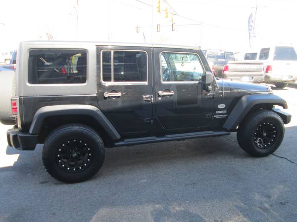 2011 JEEP WRANGLER UNLIMITED SPORT V6 4X4 - - by for sale in East Providence, RI – photo 6