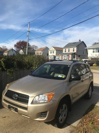 2009 Toyota Rav SUV, Great Mileage, Original owner for sale in Valley Stream, NY – photo 3