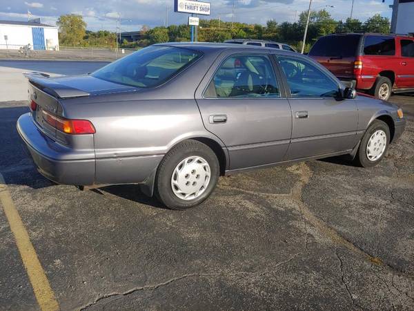 1999 Toyota Camry LE - - by dealer - vehicle for sale in Appleton, WI – photo 2