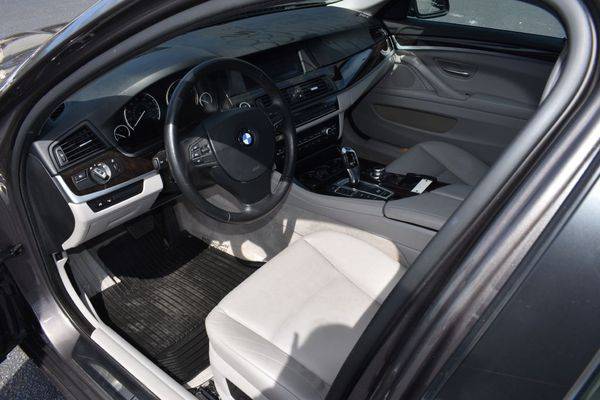 2013 BMW 528 XI XDRIVE SEDAN - EZ FINANCING! FAST APPROVALS! for sale in Greenville, SC – photo 9