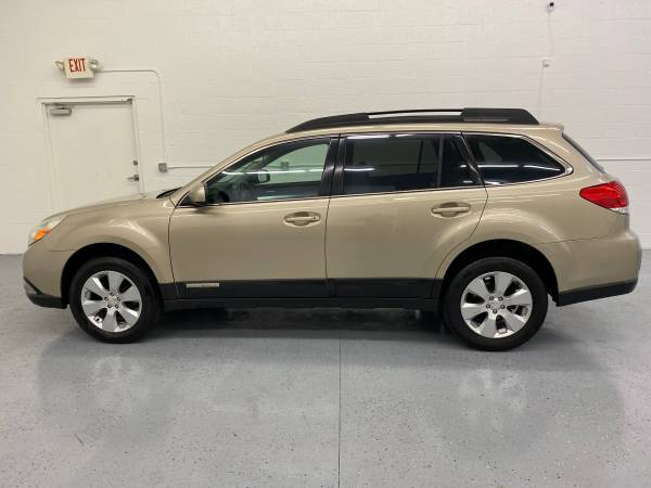 2010 Subaru Outback AWD - cars & trucks - by dealer - vehicle... for sale in Pinellas Park, FL – photo 5