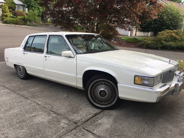 Price reduced... 1989 Cadillac Fleetwood for sale in Vancouver, OR