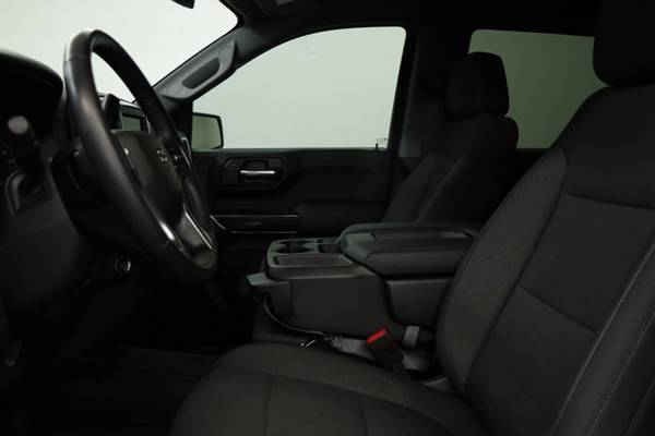 *NAVIGATION - CAMERA* White 2019 Chevy Silverado 1500 RST 4WD Z71... for sale in Clinton, AR – photo 5