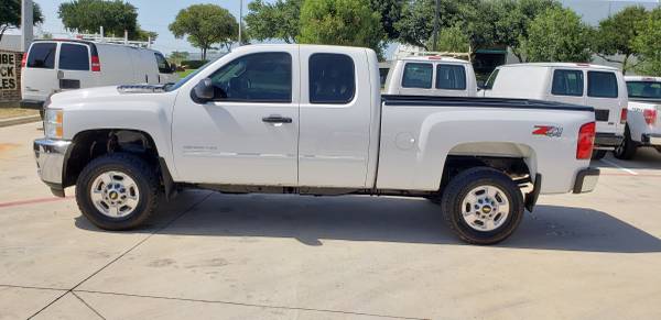 2012 CHEVY 2500HD 4WD EXT CAB SHORT BED 6.0-L/V-8 GAS ENGINE 148-K for sale in Arlington, TX – photo 2