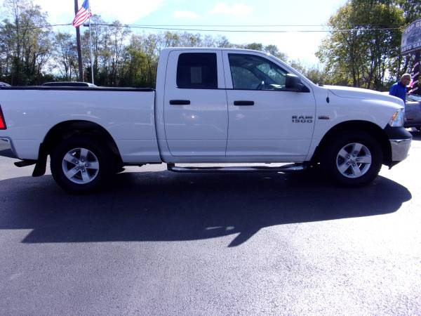 2016 Dodge Ram 1500 Quad Cab 4x4 HEMI Express (Low Miles) for sale in Georgetown, OH – photo 17