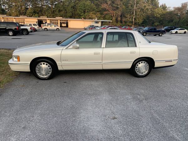 Low Milage 1999 Cadillac Deville for sale in Bogart, GA – photo 2