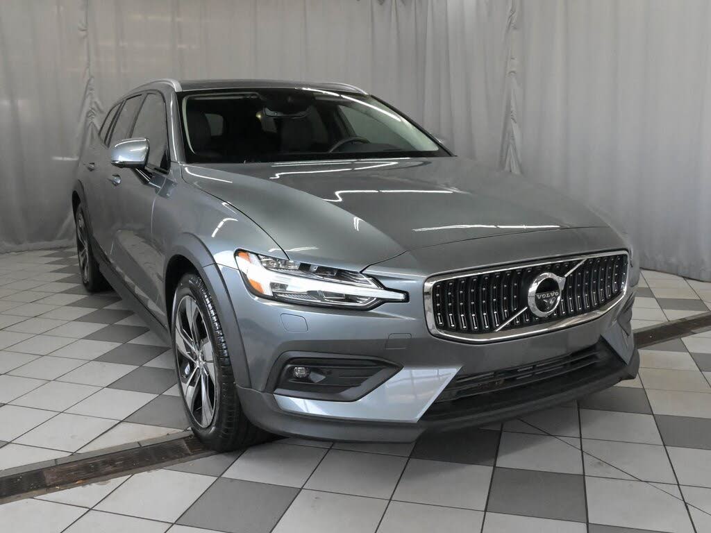 2020 Volvo V60 Cross Country T5 AWD for sale in Lisle, IL – photo 2