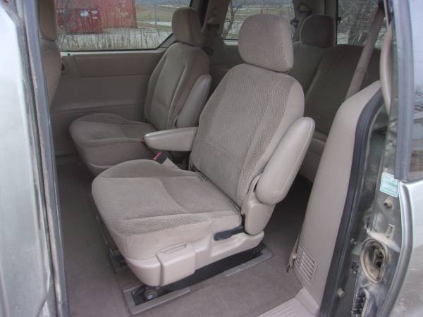 2003 FORD Windstar SE - cars & trucks - by owner - vehicle... for sale in Blair, NE – photo 3