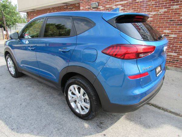 2019 Hyundai Tucson SE Holiday Special for sale in Burbank, IL – photo 4