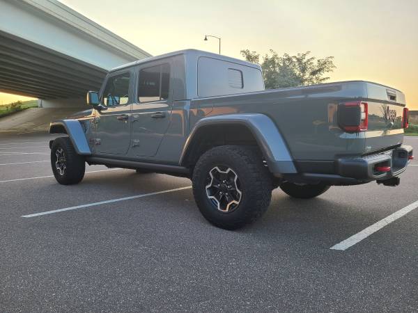 2020 Jeep Gladiator Rubicon - - by dealer - vehicle for sale in Eau Claire, WI – photo 8
