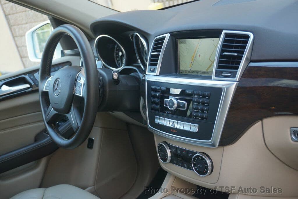 2015 Mercedes-Benz M-Class ML 350 4MATIC for sale in Hasbrouck Heights, NJ – photo 19