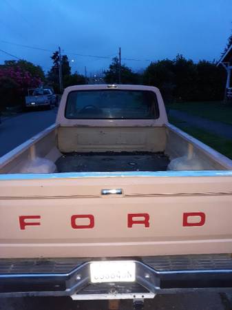 Ford F250 XL ! Low miles ! for sale in Port Angeles, WA – photo 7