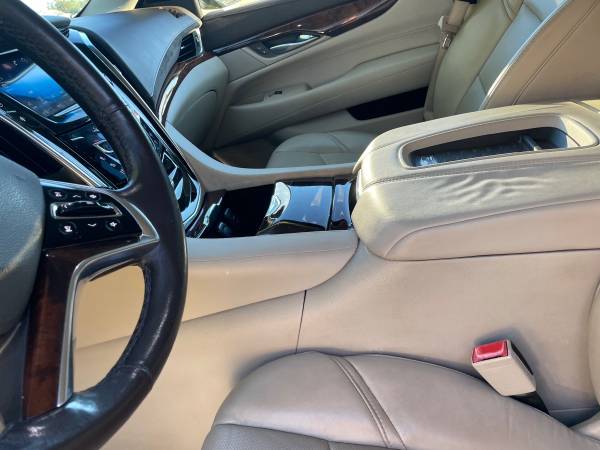 2015 Cadillac Escalade for sale in Salters, SC – photo 17