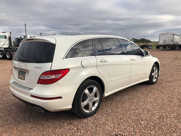 2011 Mercedes R350 Fully Loaded for sale in Tea, SD – photo 4