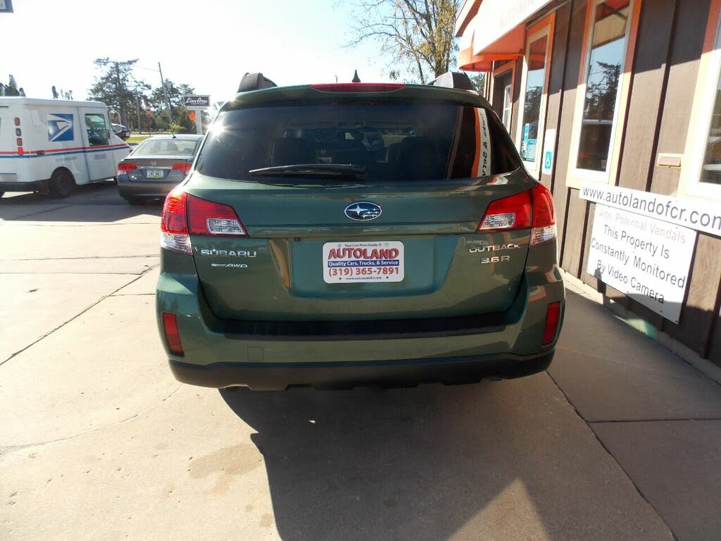 2011 Subaru Outback 3.6R Limited for sale in Cedar Rapids, IA – photo 38