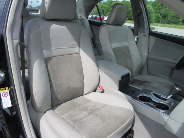 2013 Toyota Camry Hybrid XLE for sale in Evansville, IN – photo 17