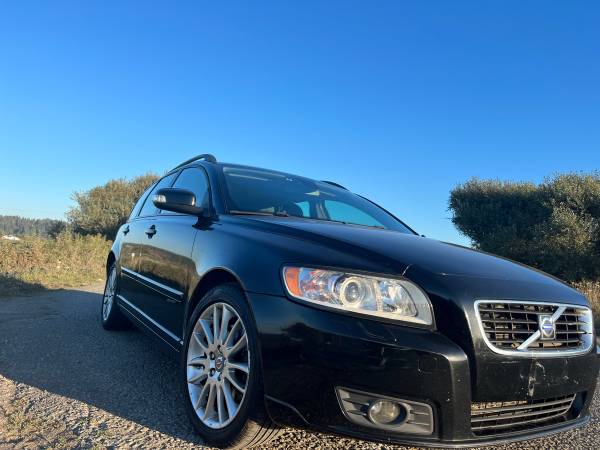 2010 Volvo V50 Low miles for sale in Cutten, CA