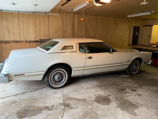 1976 Ford Thunderbird for sale in Hebron, IL