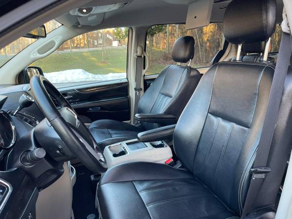 2014 Chrysler town and country family minivan touring - cars & for sale in STATEN ISLAND, NY – photo 11