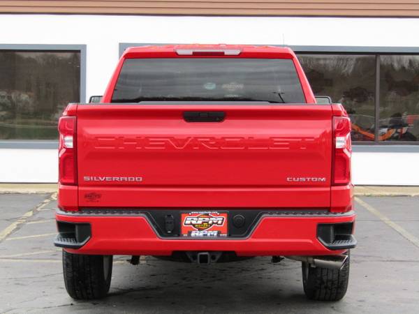 2020 Chevy Silverado Custom Edition! 1 owner! - - by for sale in New Glarus, WI – photo 8