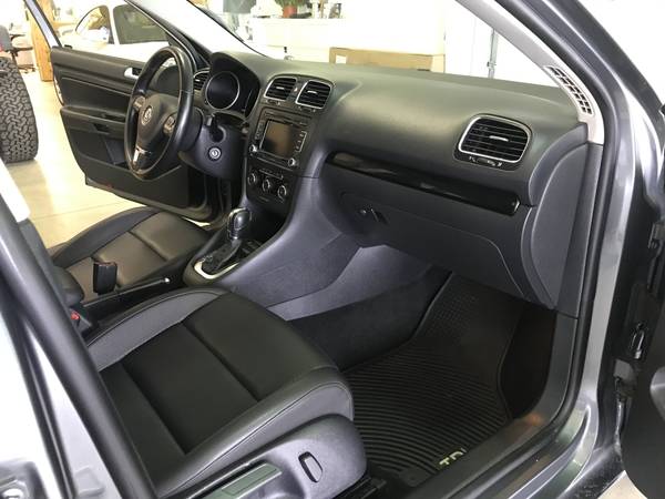 2011 VW Jetta Wagon - TDI with Factory Warranty for sale in La Crescent, WI – photo 10