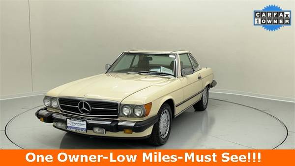 1986 Mercedes-Benz 500-Class 560 SL Convertible Light Ivory - cars & for sale in Bensenville, IL – photo 5