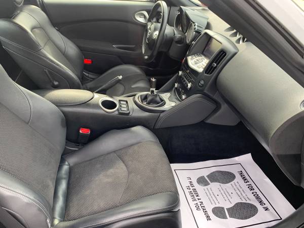 2016 Nissan 370Z Touring 6-Speed Manual Transmission for sale in Jeffersonville, KY – photo 19