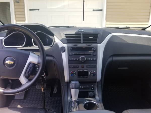 2012 Chevy Traverse, Leather, Sunroof for sale in North Washington, IA – photo 5
